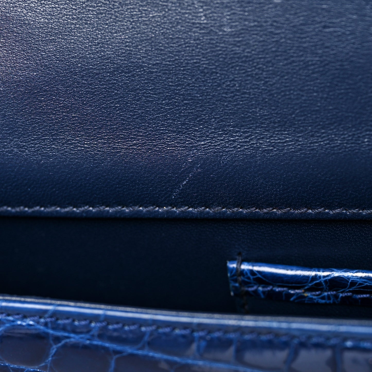 Shiny Crocodile Lady Dior Chain Clutch Blue