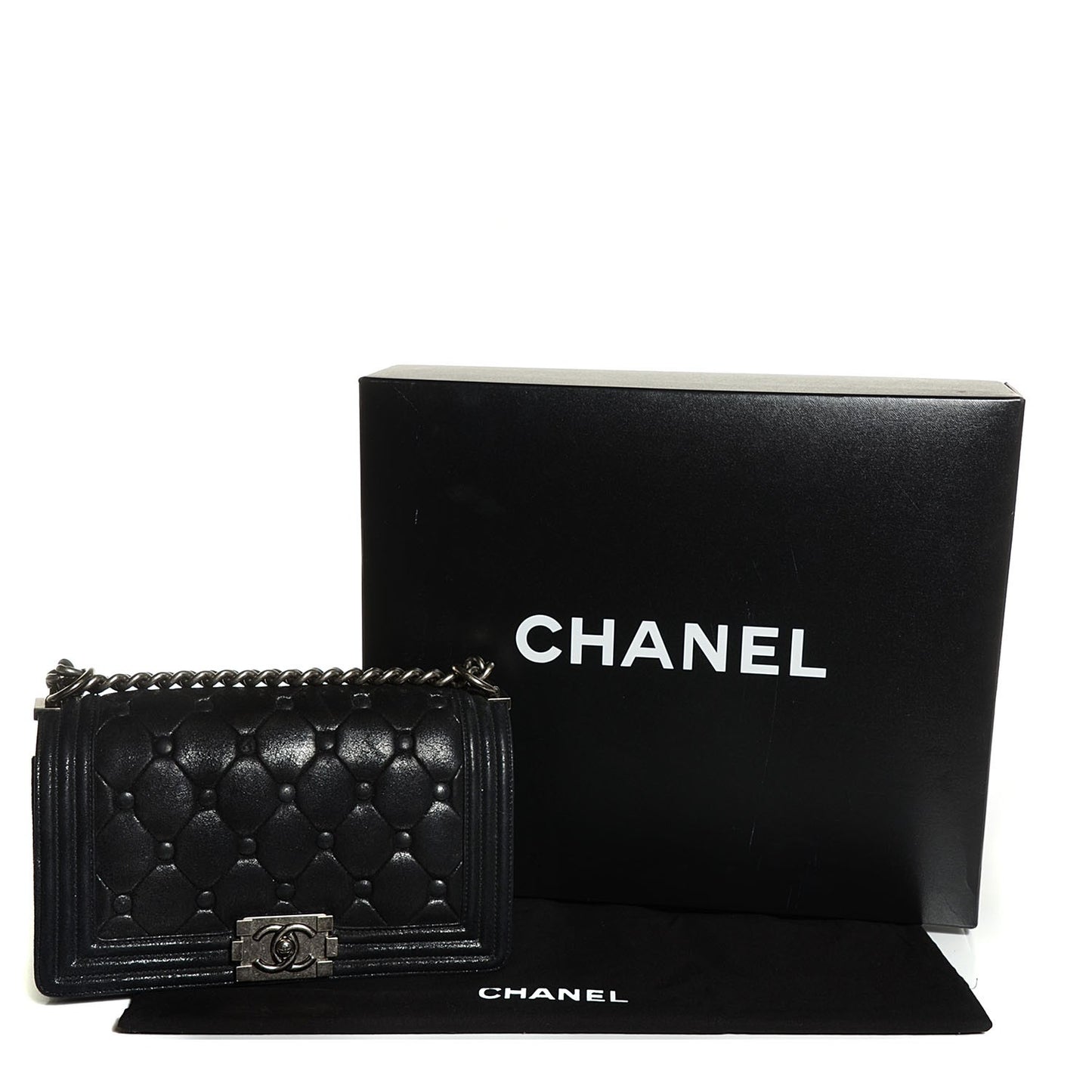 Goatskin Chesterfield Quilted Medium Celtic Boy Flap Black