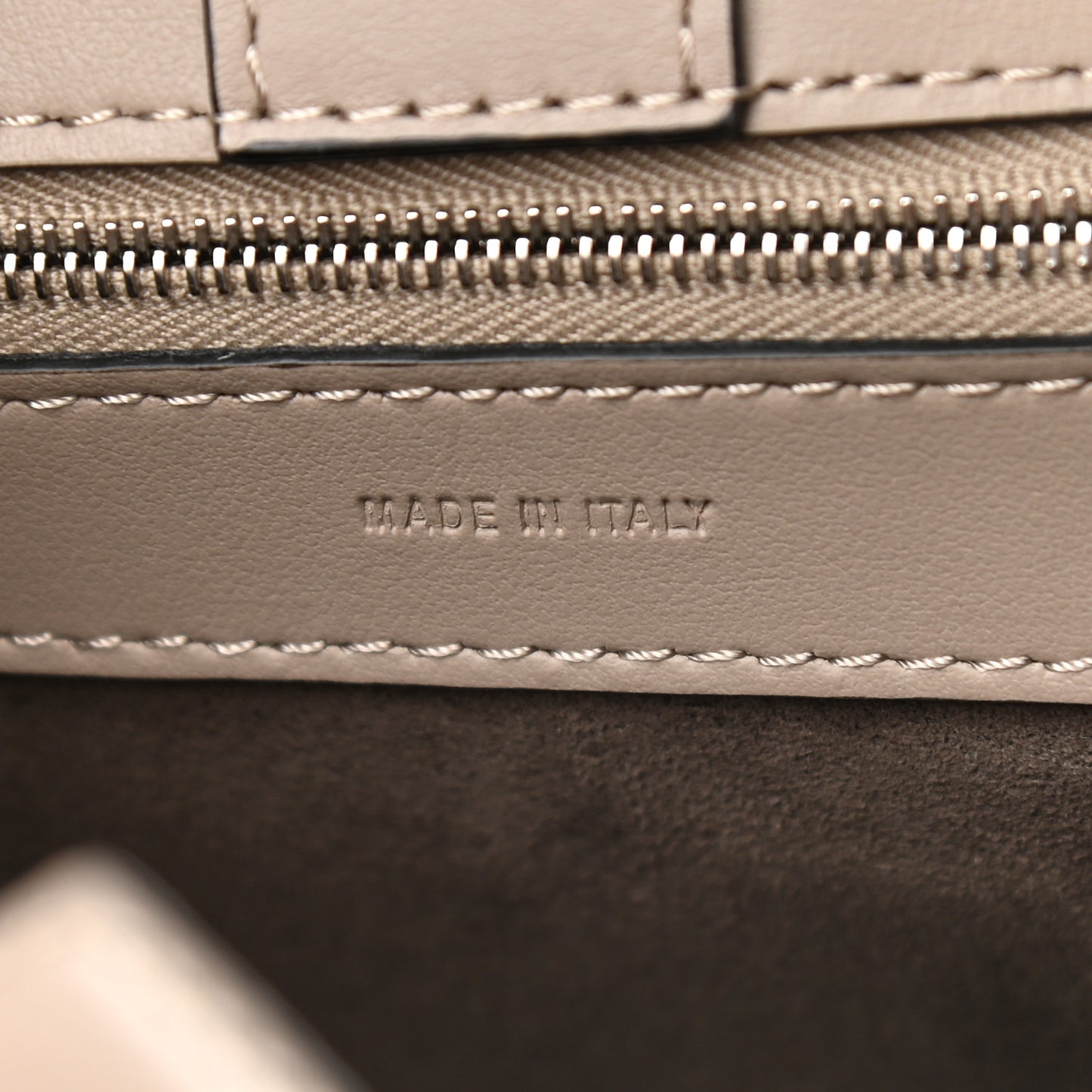 Vitello Century F is Fendi Regular Runaway Satchel Tortora Burro Multicolor