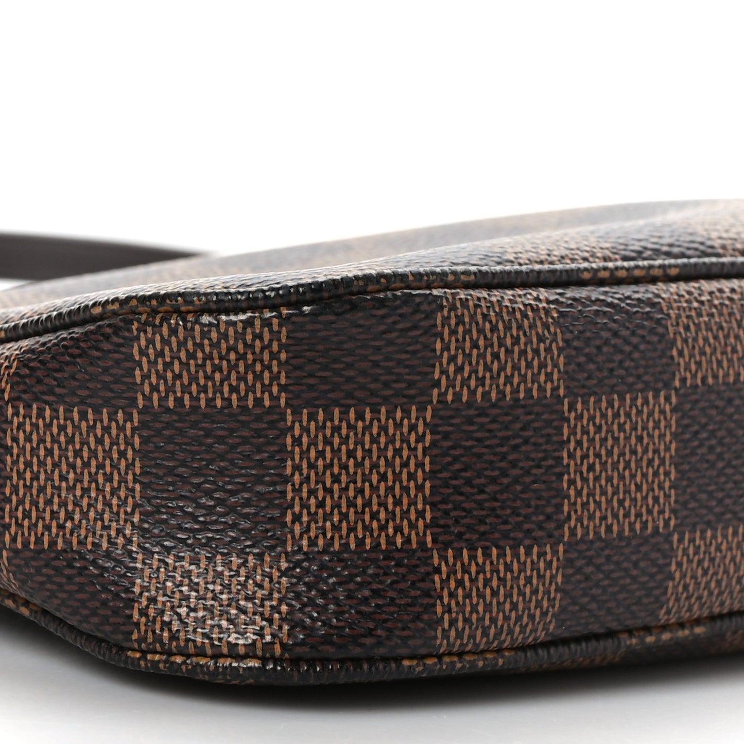 Damier Ebene Pochette Accessories NM