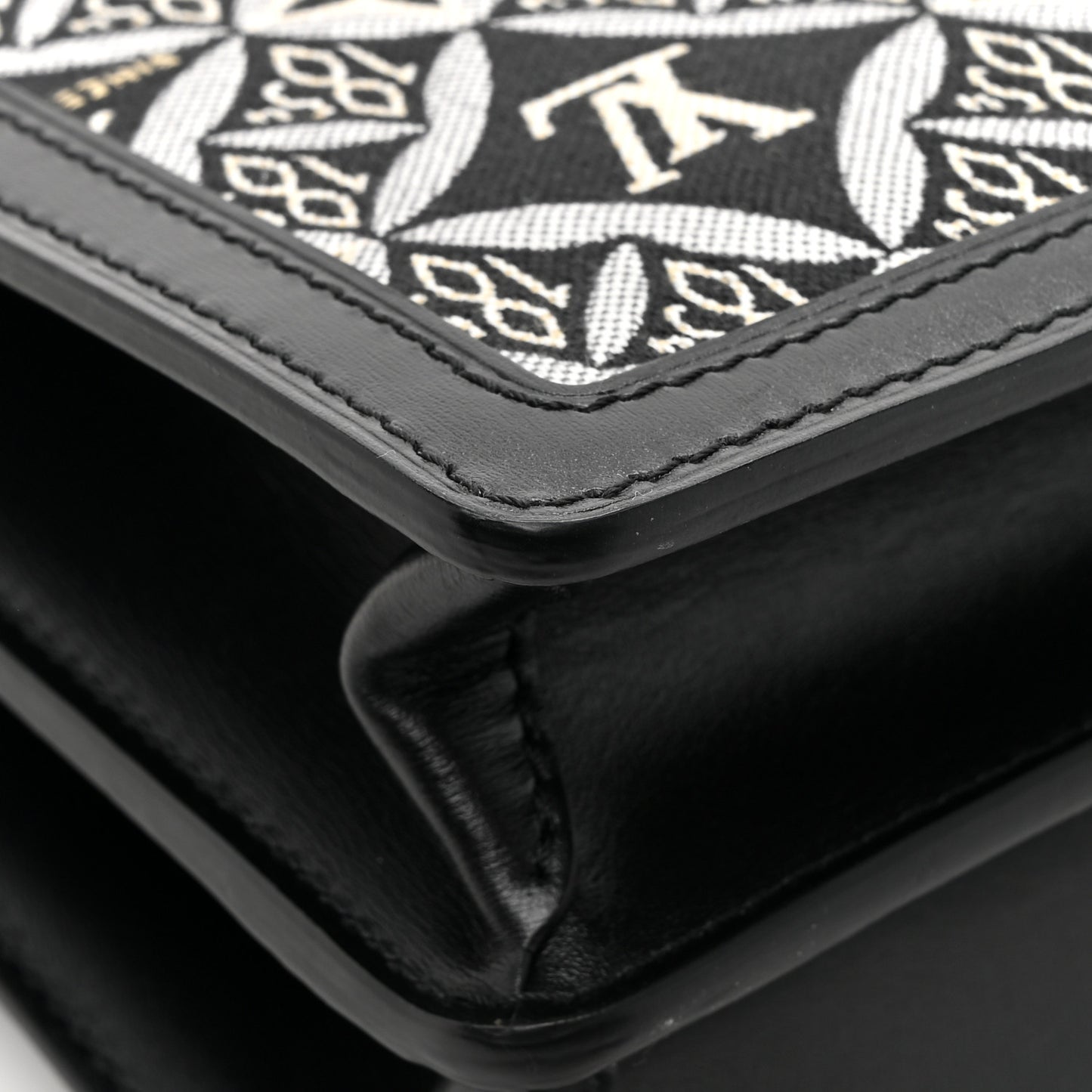 Jacquard Since 1854 Dauphine MM Grey