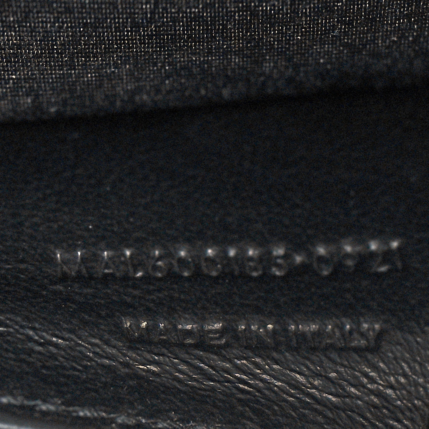 Saint Laurent Grain De Poudre Textured Mixed Matelasse Triquilt Medium Monogram Satchel Black 8 of 11