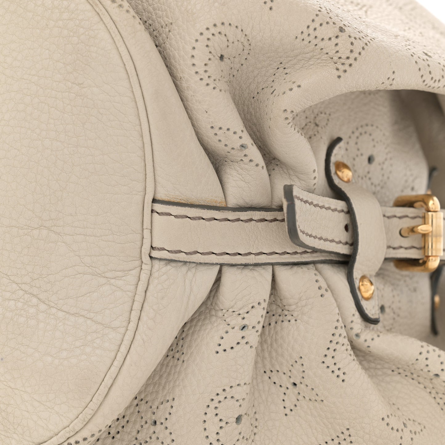 Mahina L Beige Opal