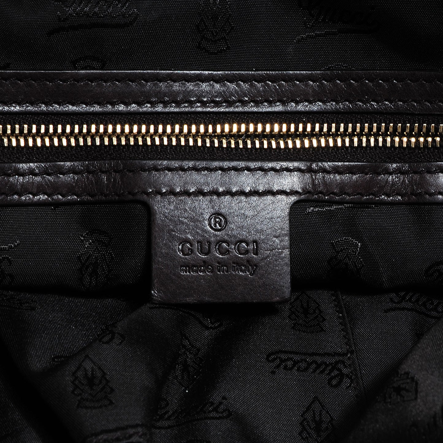 Python Medium Hysteria Black