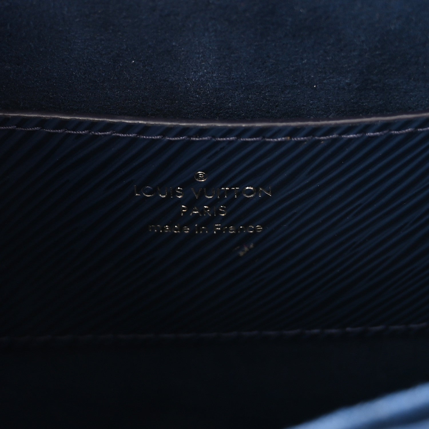 Louis Vuitton Epi Twist Shoulder Bag MM Indigo 6 of 9