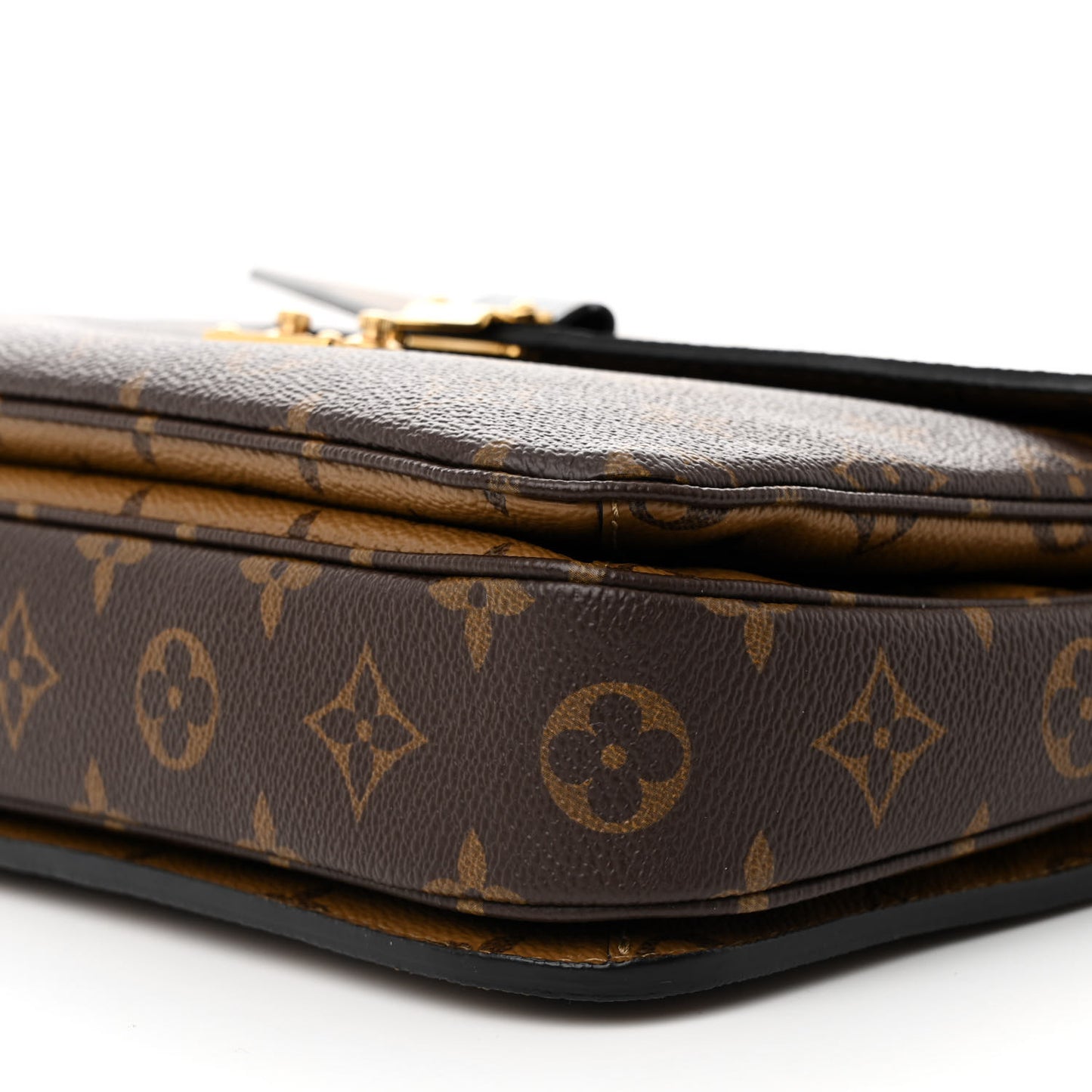 Reverse Monogram Pochette Metis