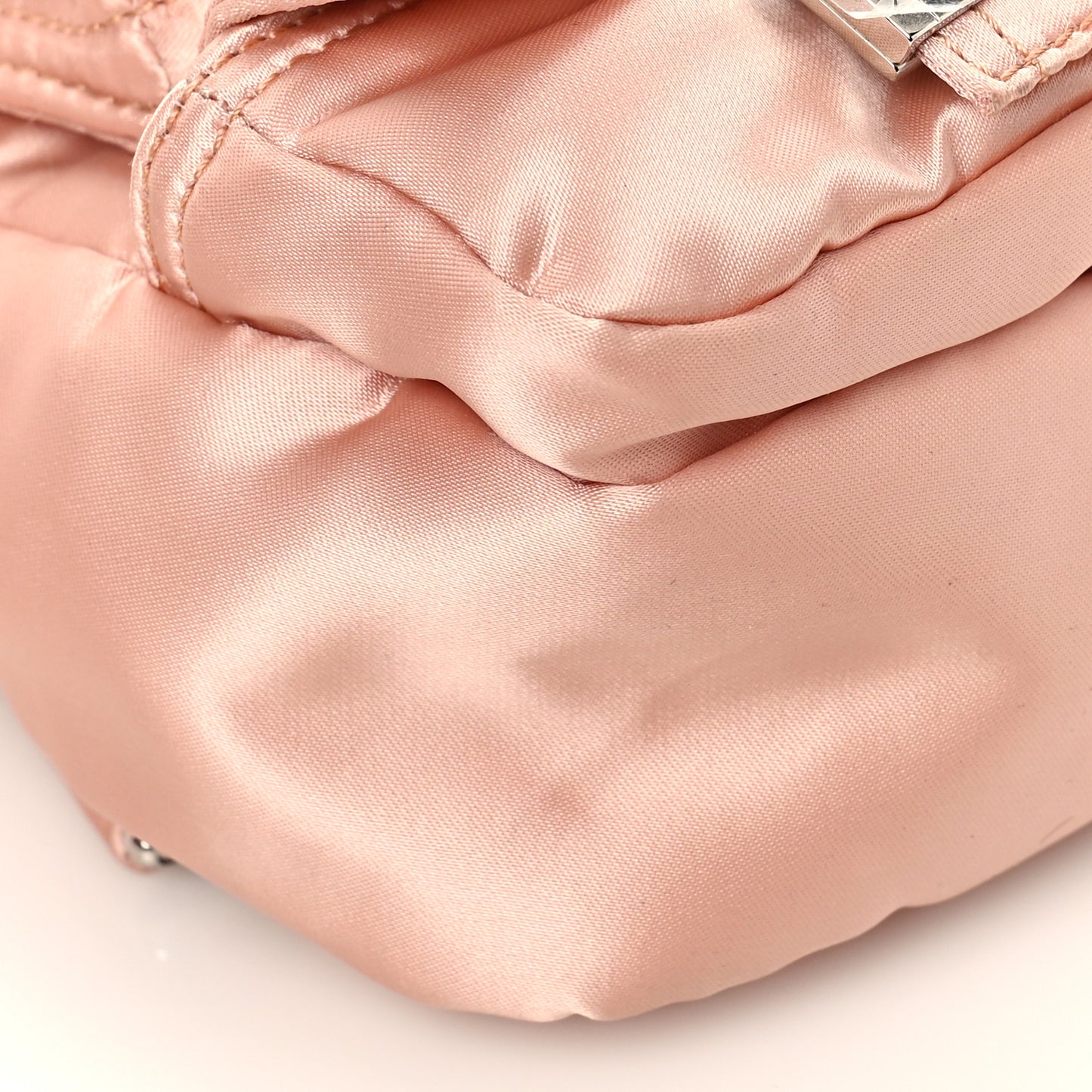 Econyl Cuoio Romano Multipocket Baguette Baby Pink