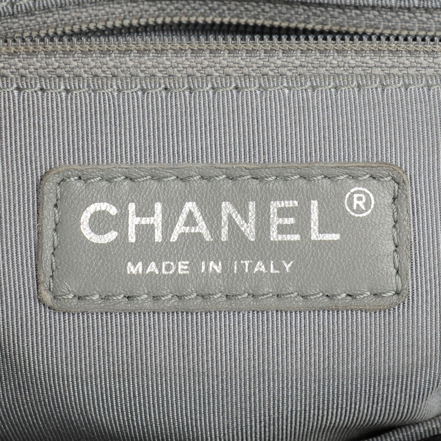 Chanel Washed Lambskin Quilted Medium Chain Around Messenger Black 6 of 7