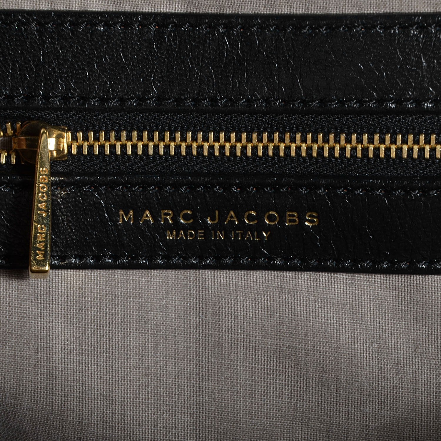 Marc Jacobs Elastic Quilted Stam Black 6 of 8