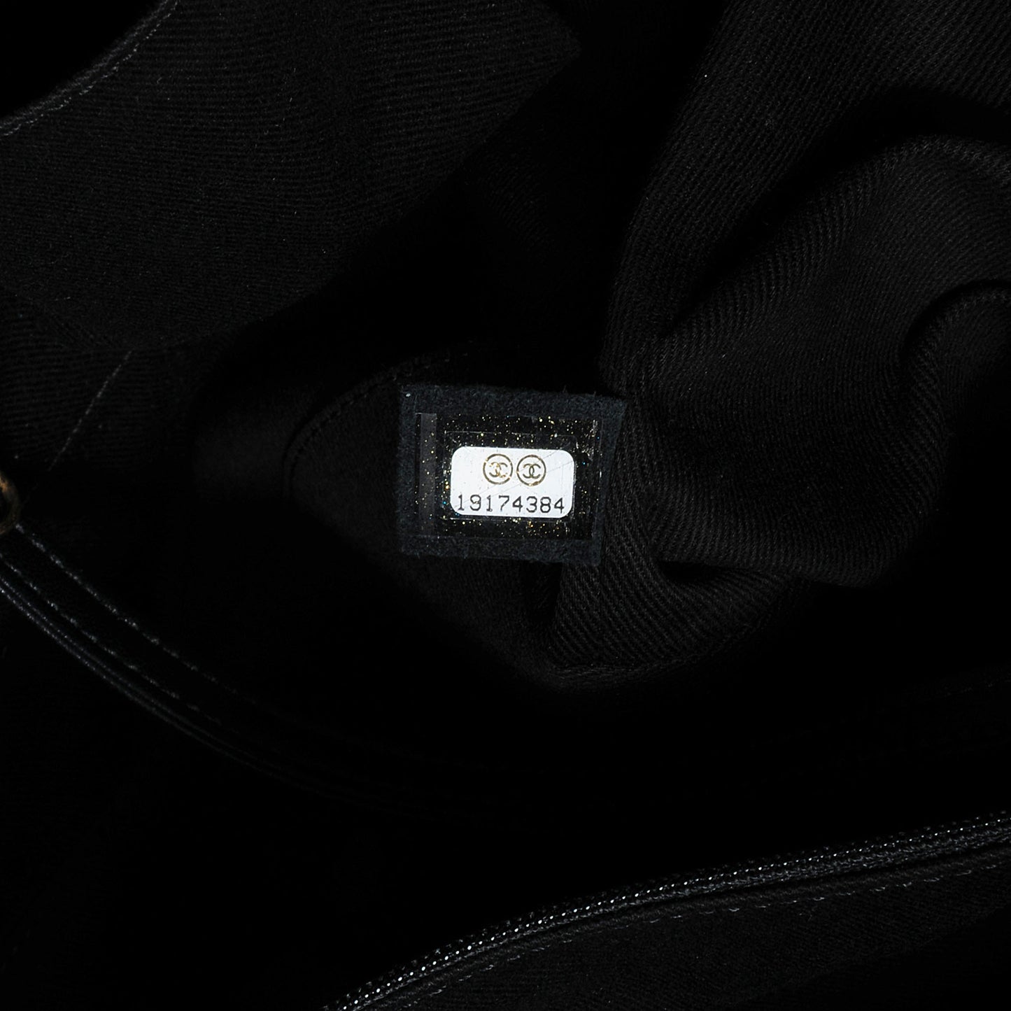 Glazed Caviar Large Coco Pleats Tote Black