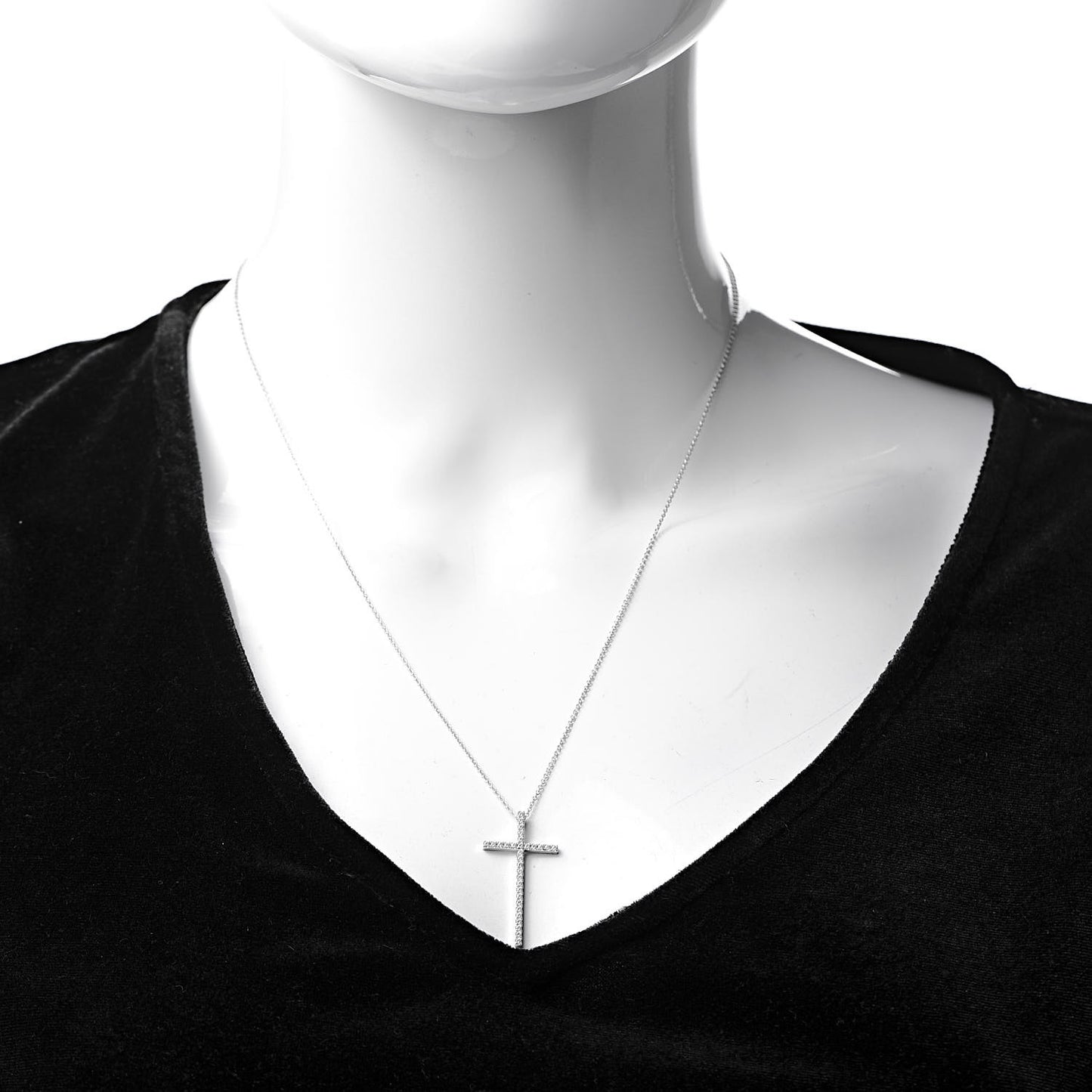 18K White Gold Diamond Metro Cross Pendant Necklace