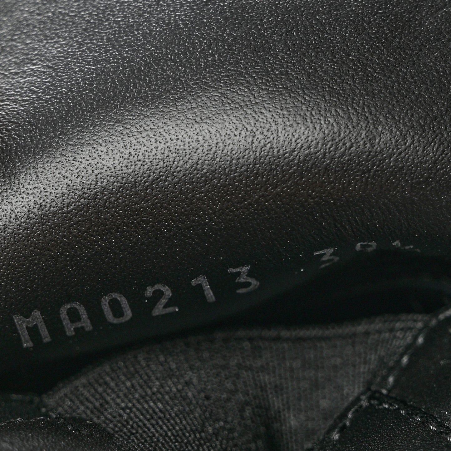 Calfskin Oversized Chain Academy Loafers 39.5 Black