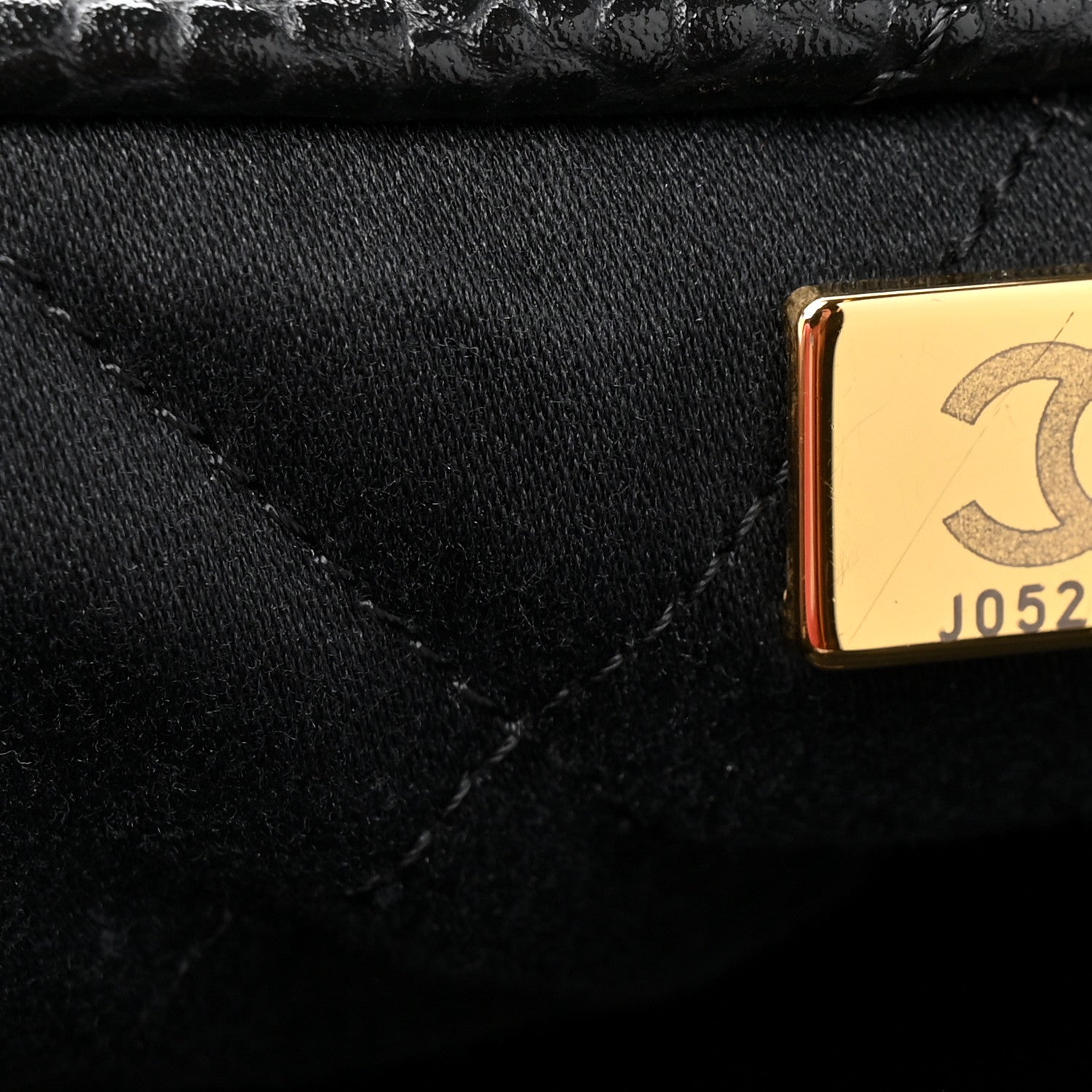 Chanel Shiny Caviar Quilted Chanel 22 Black 6 of 12