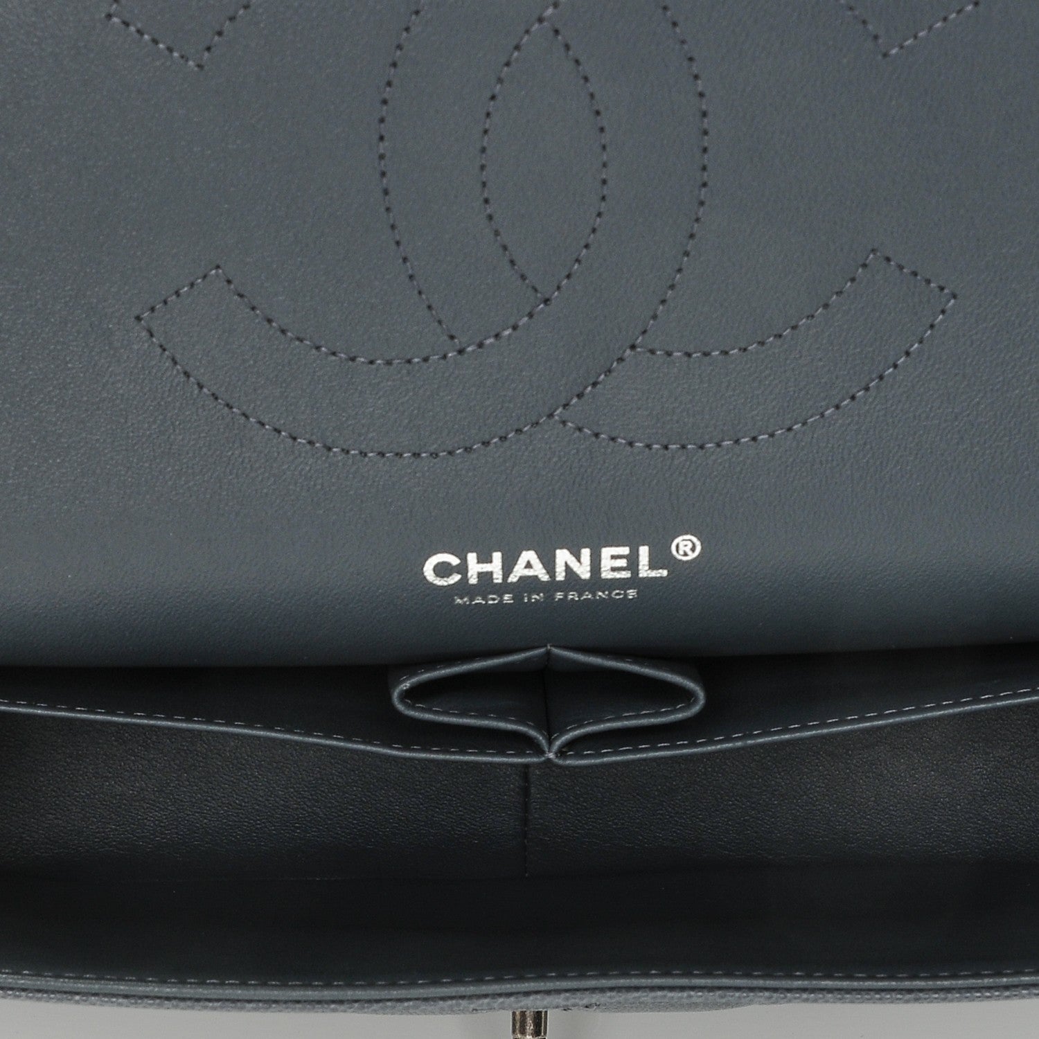 Chanel Caviar Quilted Jumbo Double Flap Grey 5 of 7