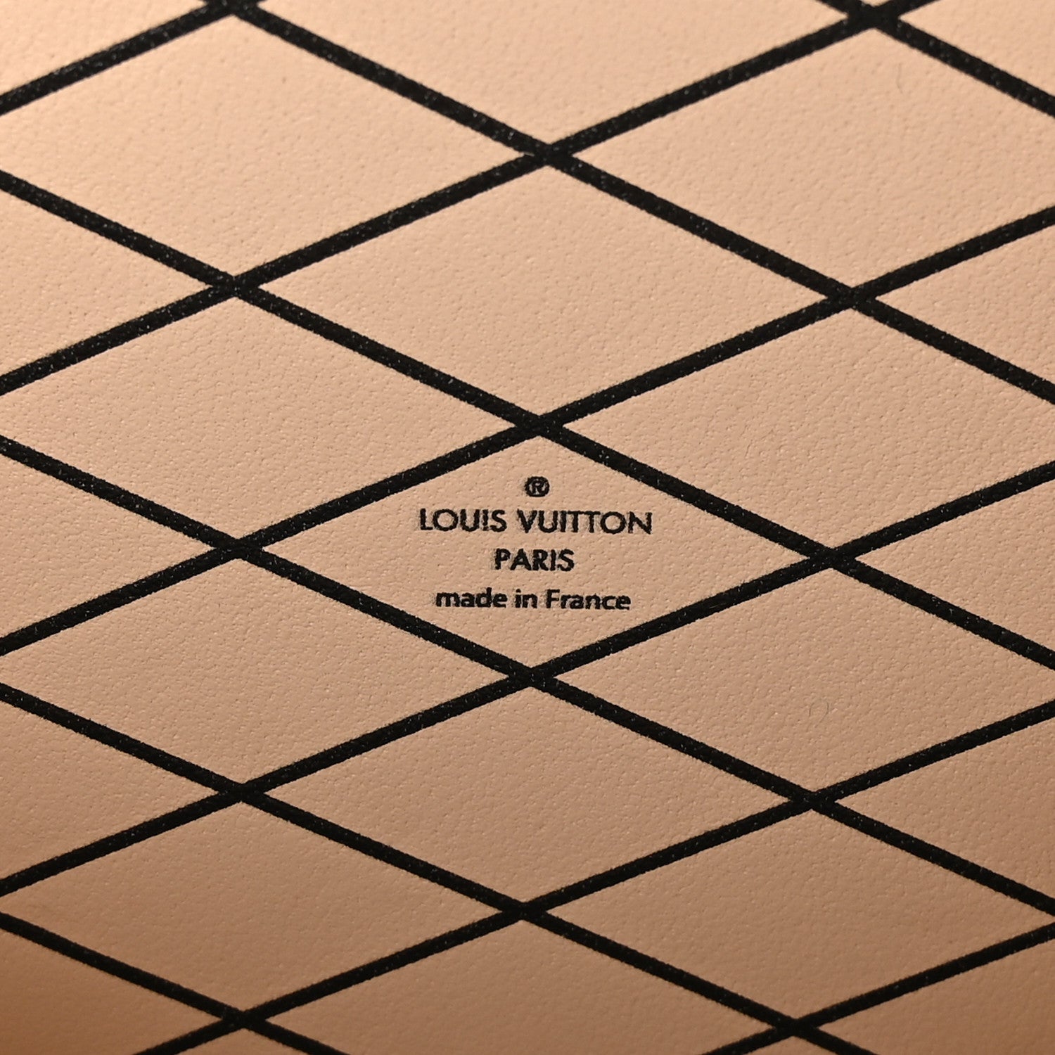 Louis Vuitton Taurillon Petite Malle White Black 6 of 8