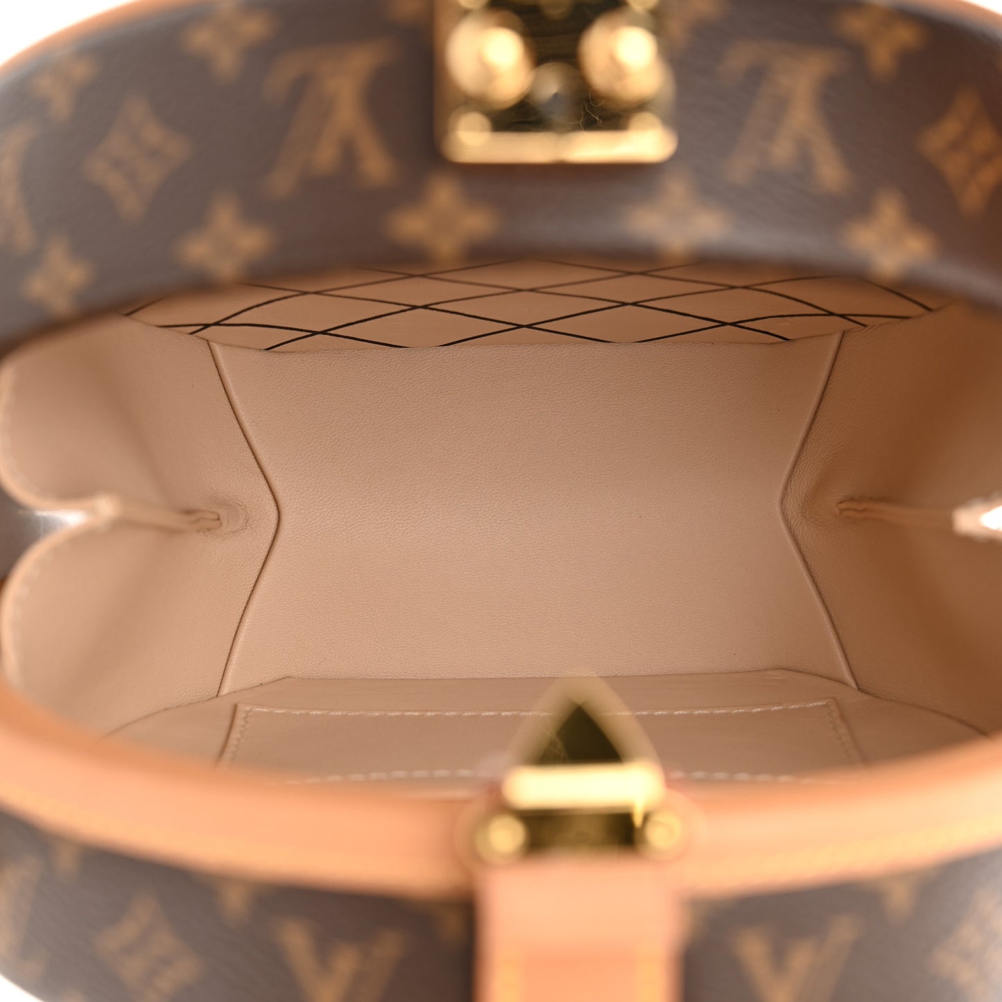 Monogram Petite Boite Chapeau