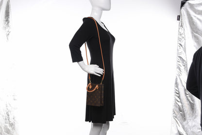 Louis Vuitton Monogram Petit Sac Plat 2 of 13