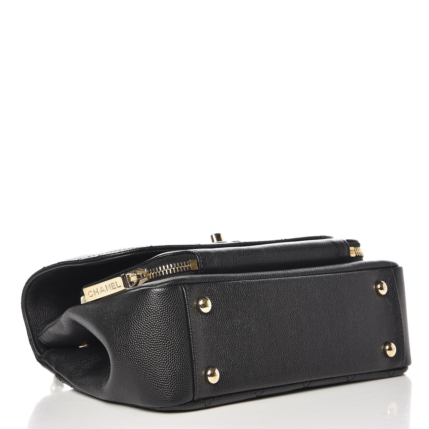 Caviar Quilted Medium Business Affinity Flap Black