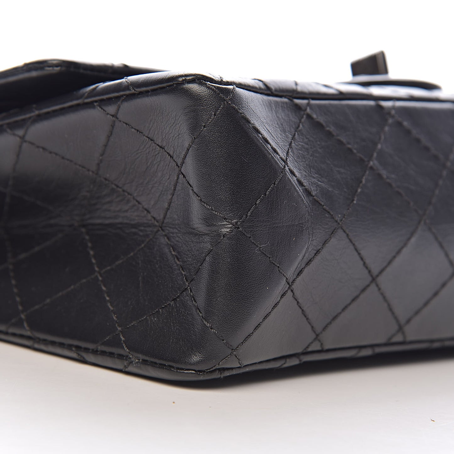 Aged Calfskin Quilted 2.55 Reissue 225 Flap Black