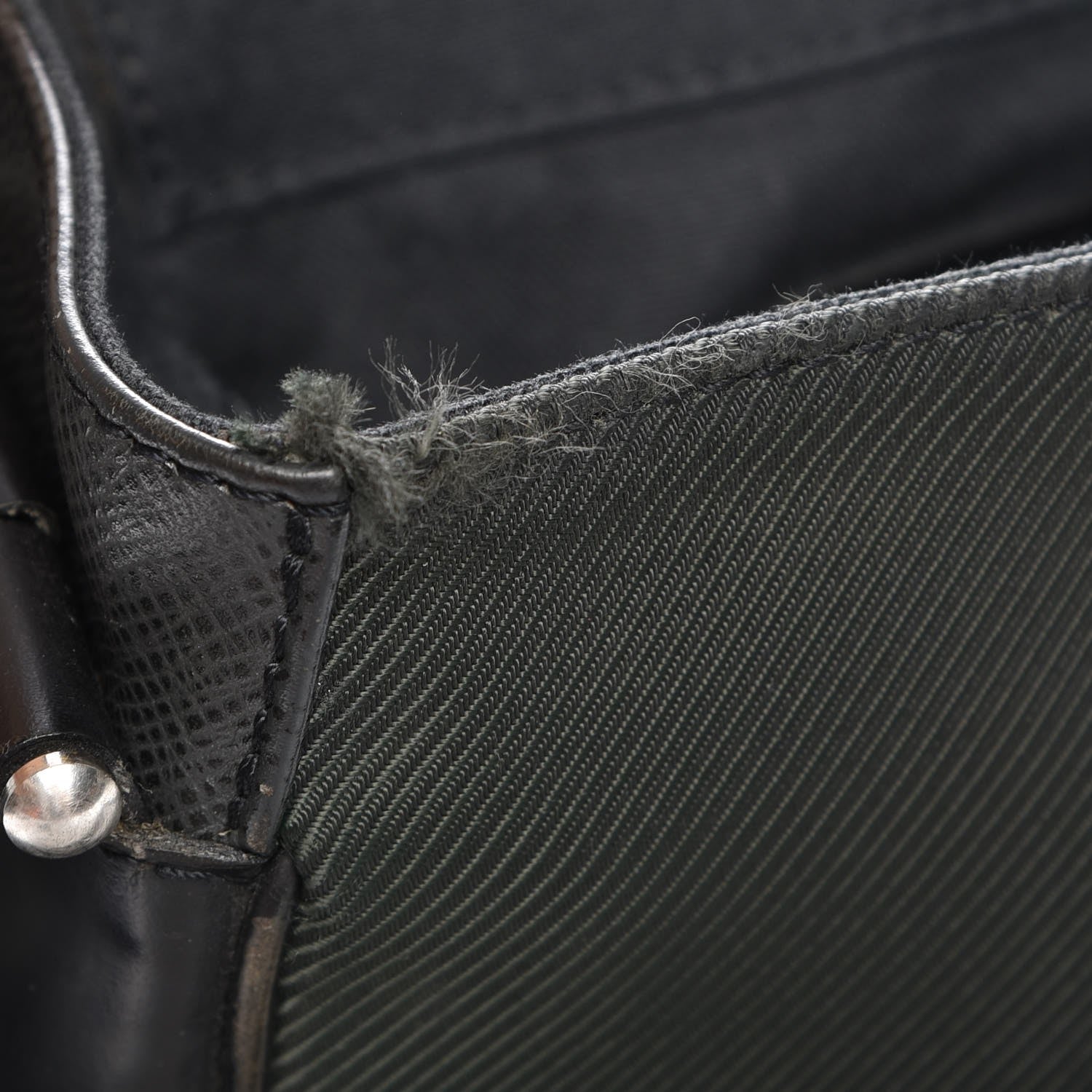Louis Vuitton Taiga Viktor Messenger Bag Ardoise 8 of 11