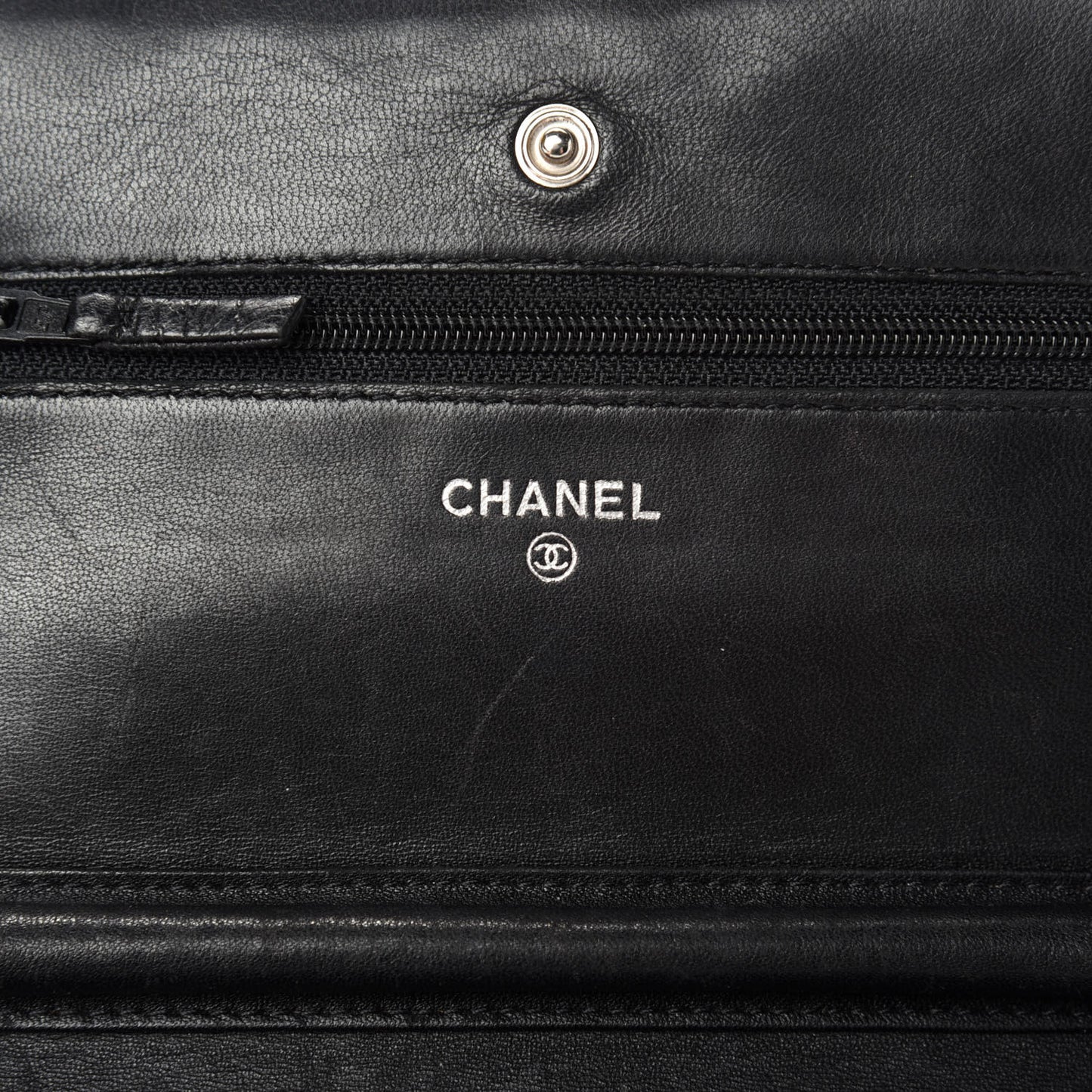 Lambskin Quilted Wallet On Chain WOC Black