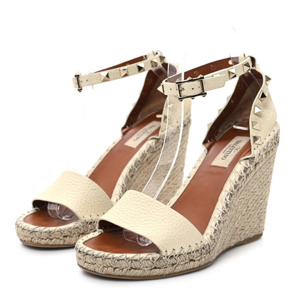 Valentino Garavani Grained Calfskin Rockstud Ankle Strap Espadrille Wedge Sandals 36 Light Ivory 4 of 10