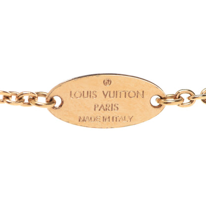 Louis Vuitton Essential V Necklace Gold 5 of 8