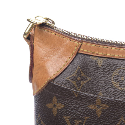 Louis Vuitton Monogram Odeon PM 8 of 13