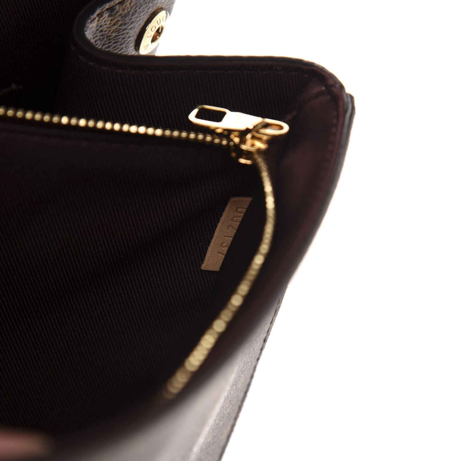Louis Vuitton Monogram Cluny MM 7 of 12