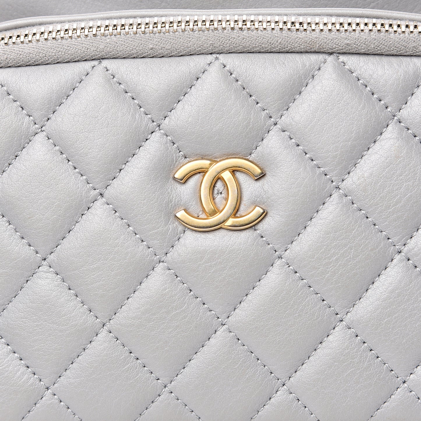 Iridescent Calfskin Quilted Day Trips Camera Case Light Grey