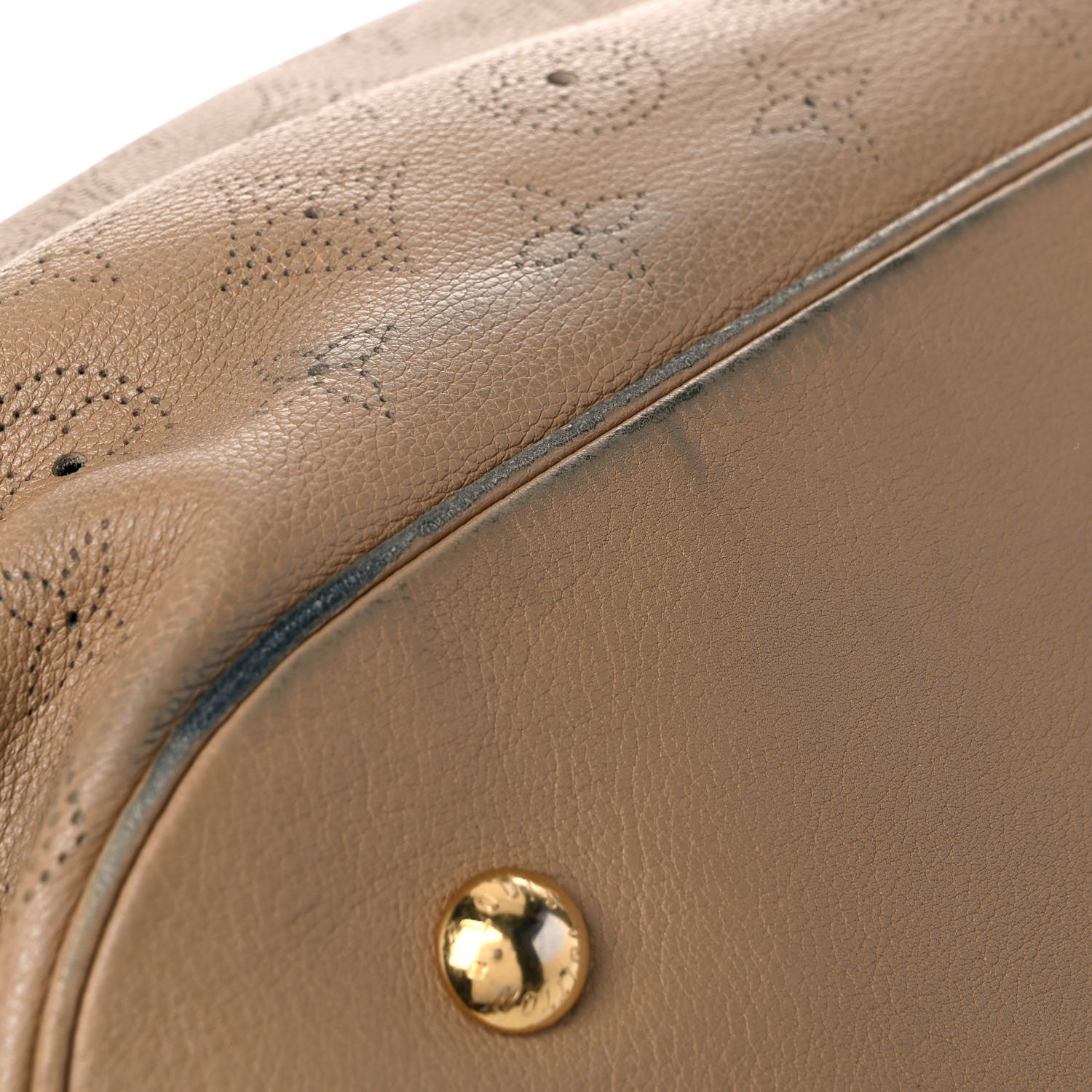 Louis Vuitton Mahina L Biscuit 9 of 16