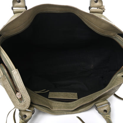 Balenciaga Agneau Classic Hardware Part Time Vert Militaire 4 of 9