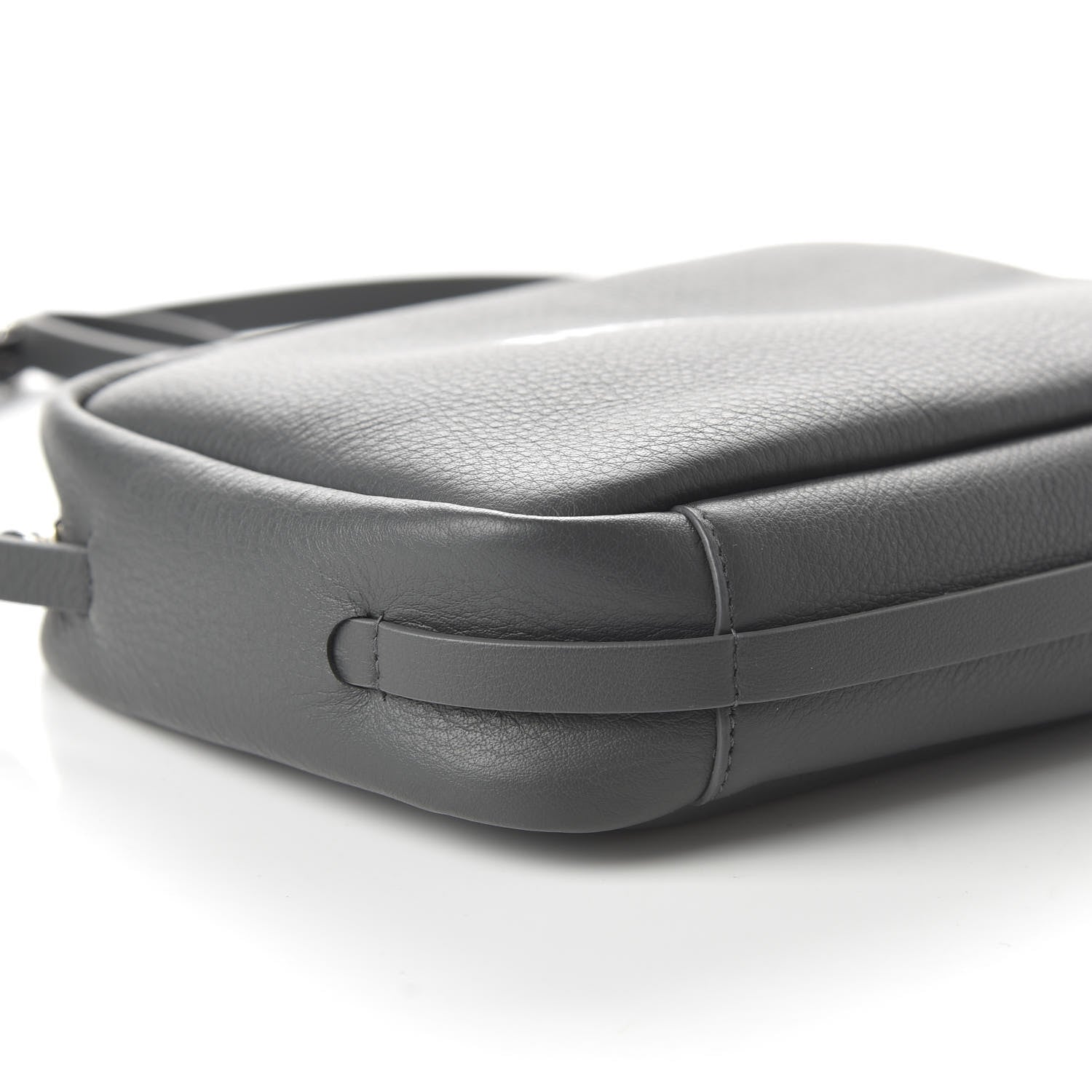 Balenciaga Smooth Calfskin Logo S Everyday Camera Bag Gris Fossile White 6 of 9