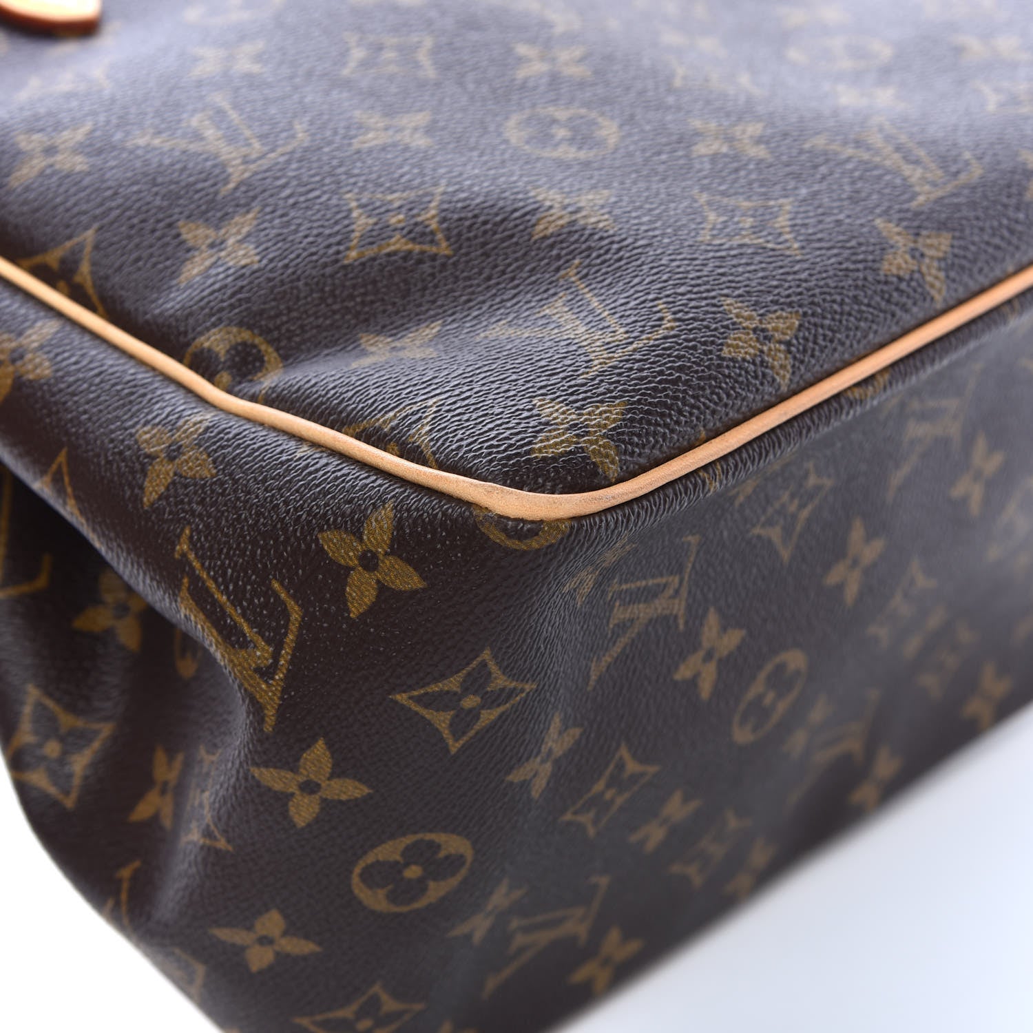 Louis Vuitton Monogram Batignolles 10 of 15