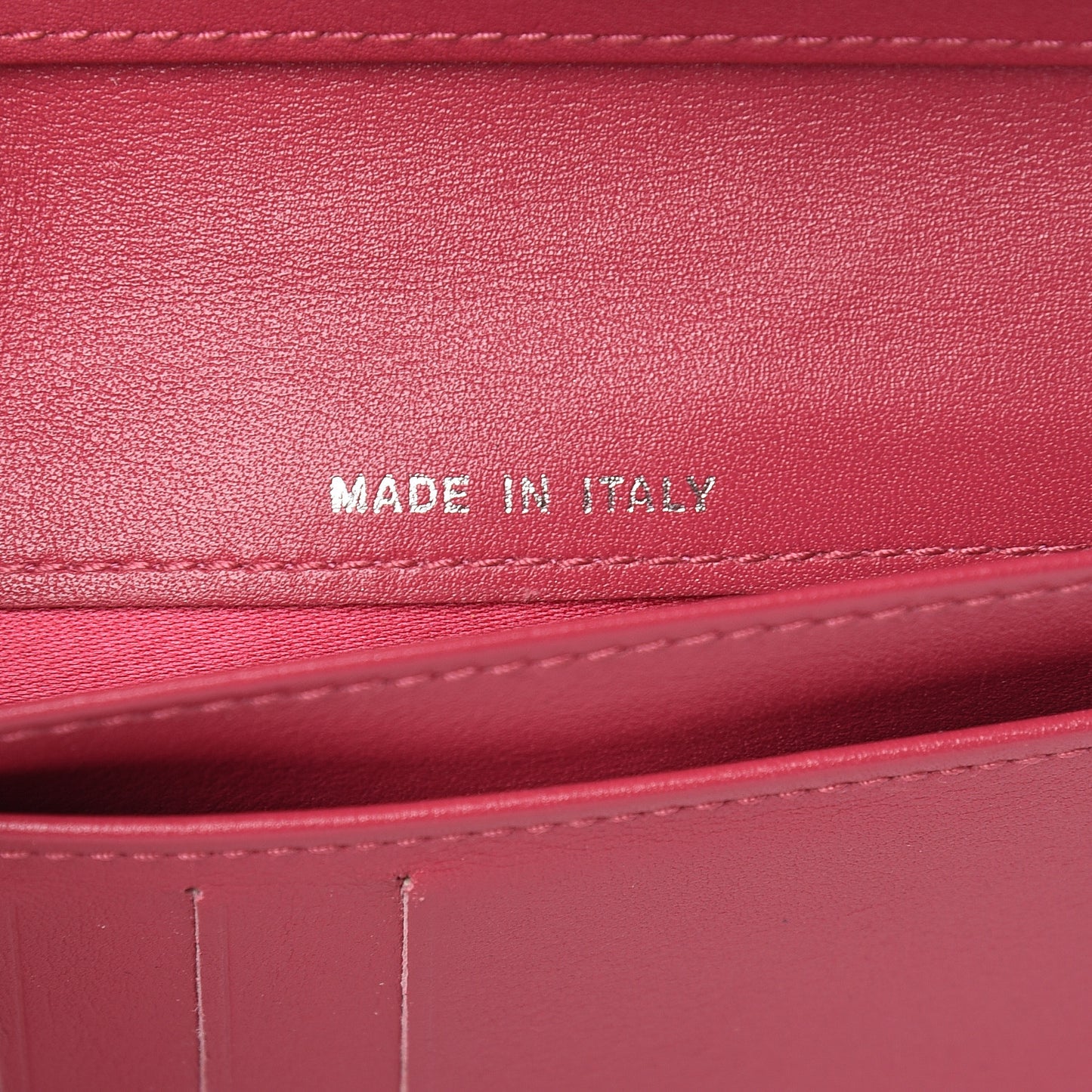 Patent Camellia Embossed Zipped Pocket Wallet Pink