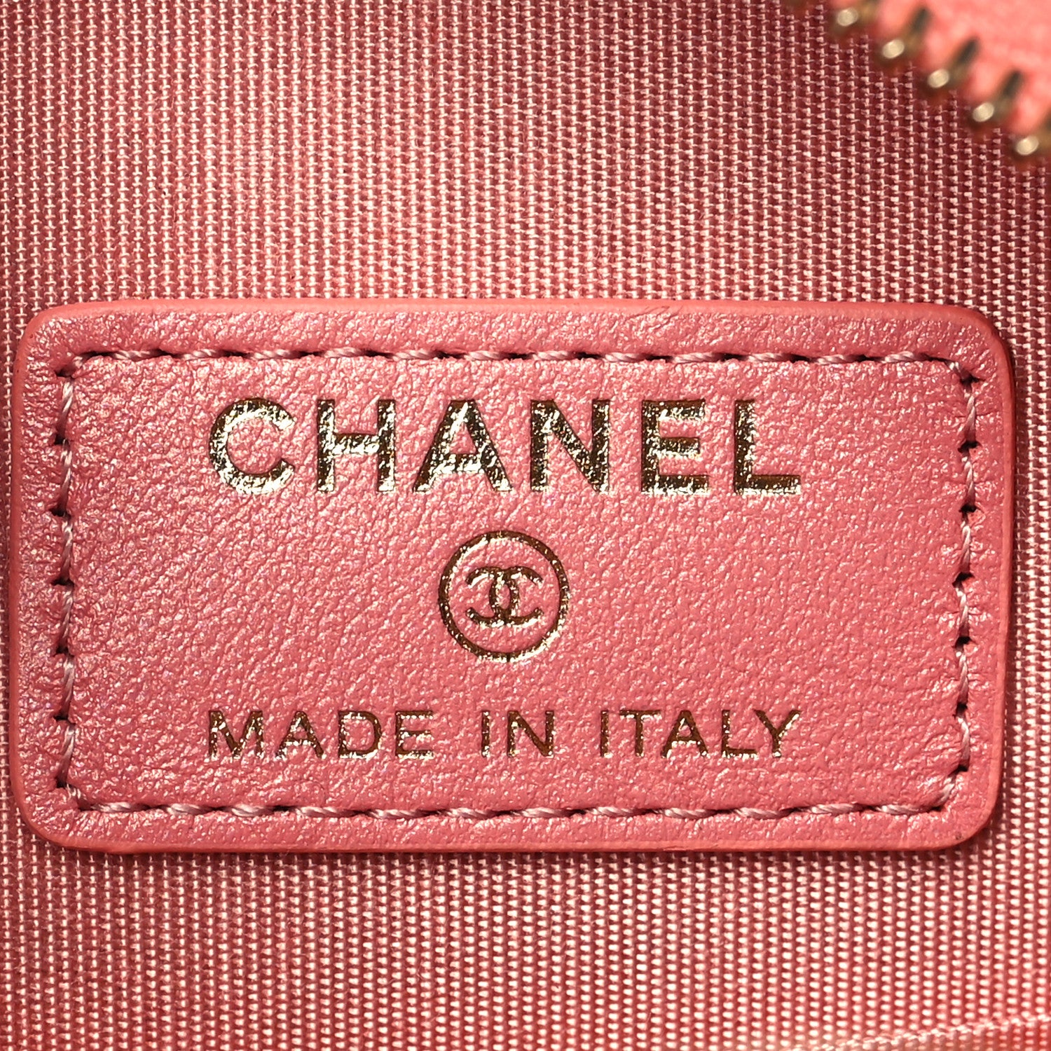 Chanel Iridescent Calfskin Quilted Chanel 19 Round Clutch With Chain Pink 6 of 10