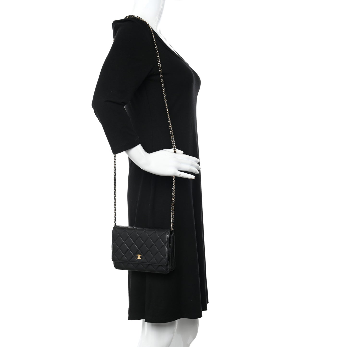 Lambskin Quilted Wallet On Chain WOC Black