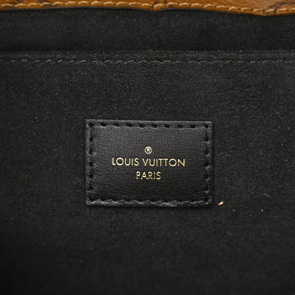 Louis Vuitton Reverse Monogram Pochette Metis 6 of 11