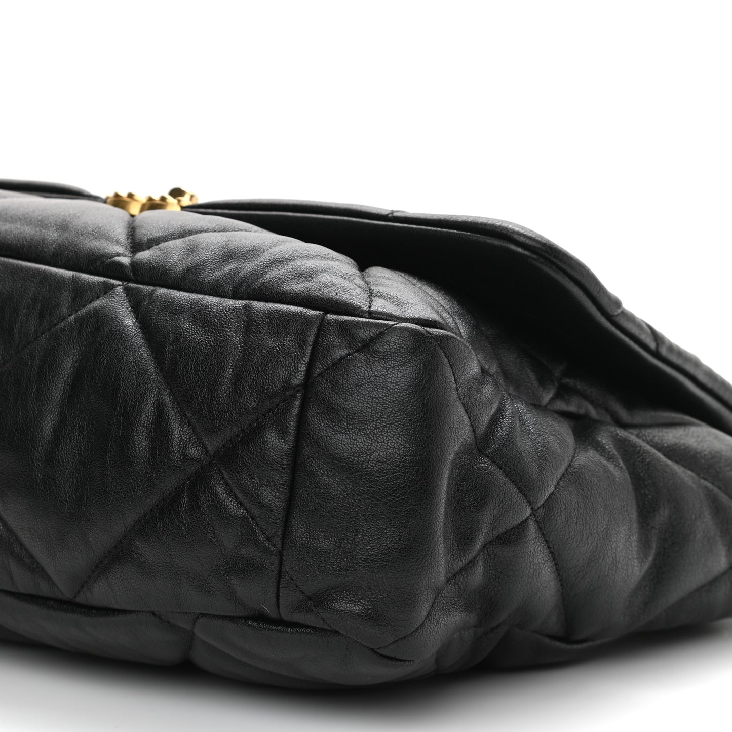 Goatskin Quilted Maxi Chanel 19 Flap Black
