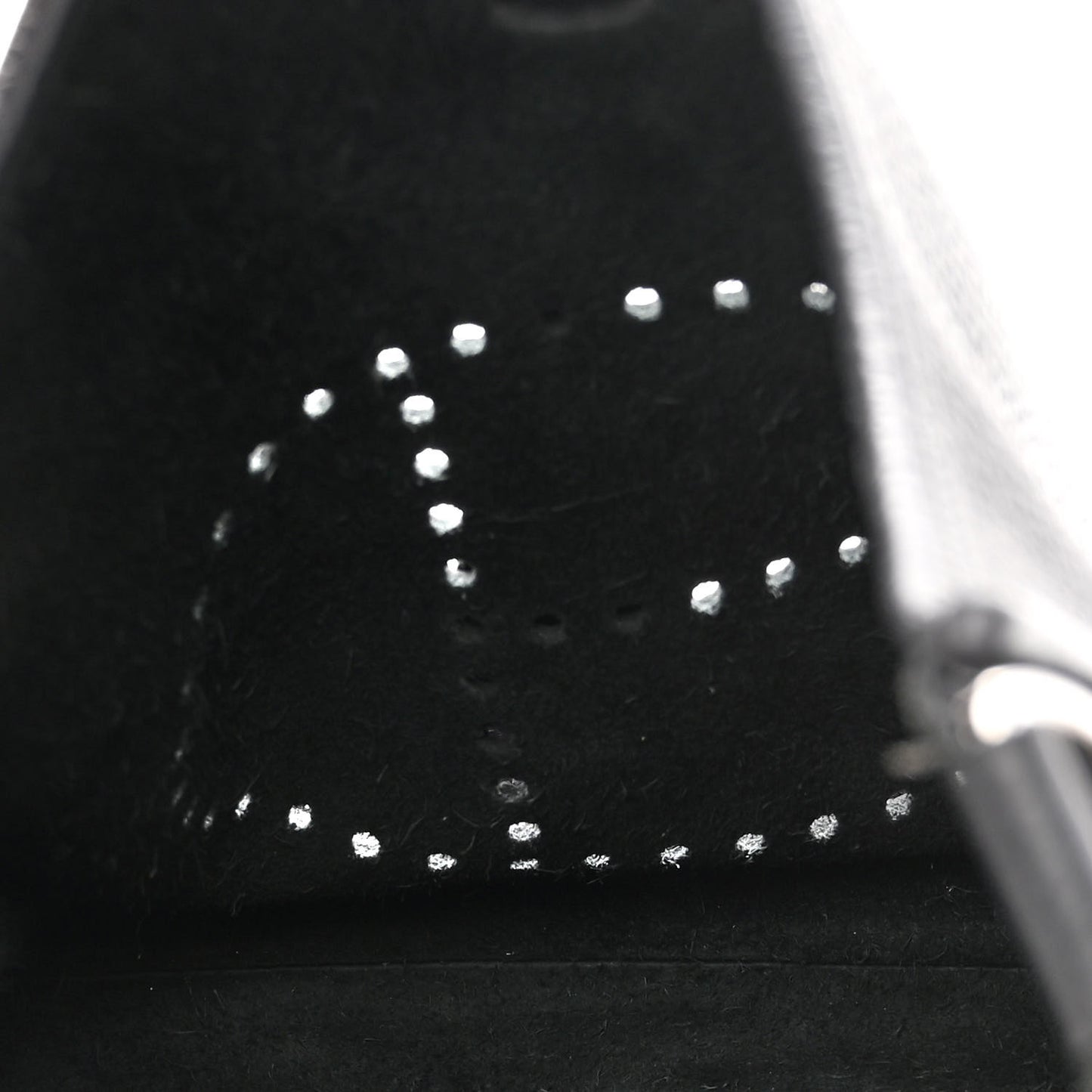 Taurillon Clemence Evelyne III PM Black