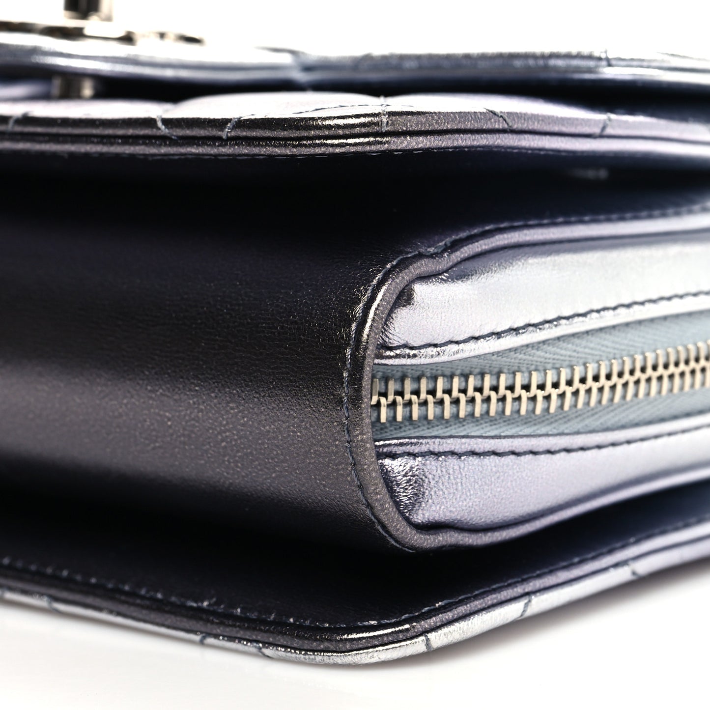 Metallic Lambskin Like A Wallet Flap Silvery Black