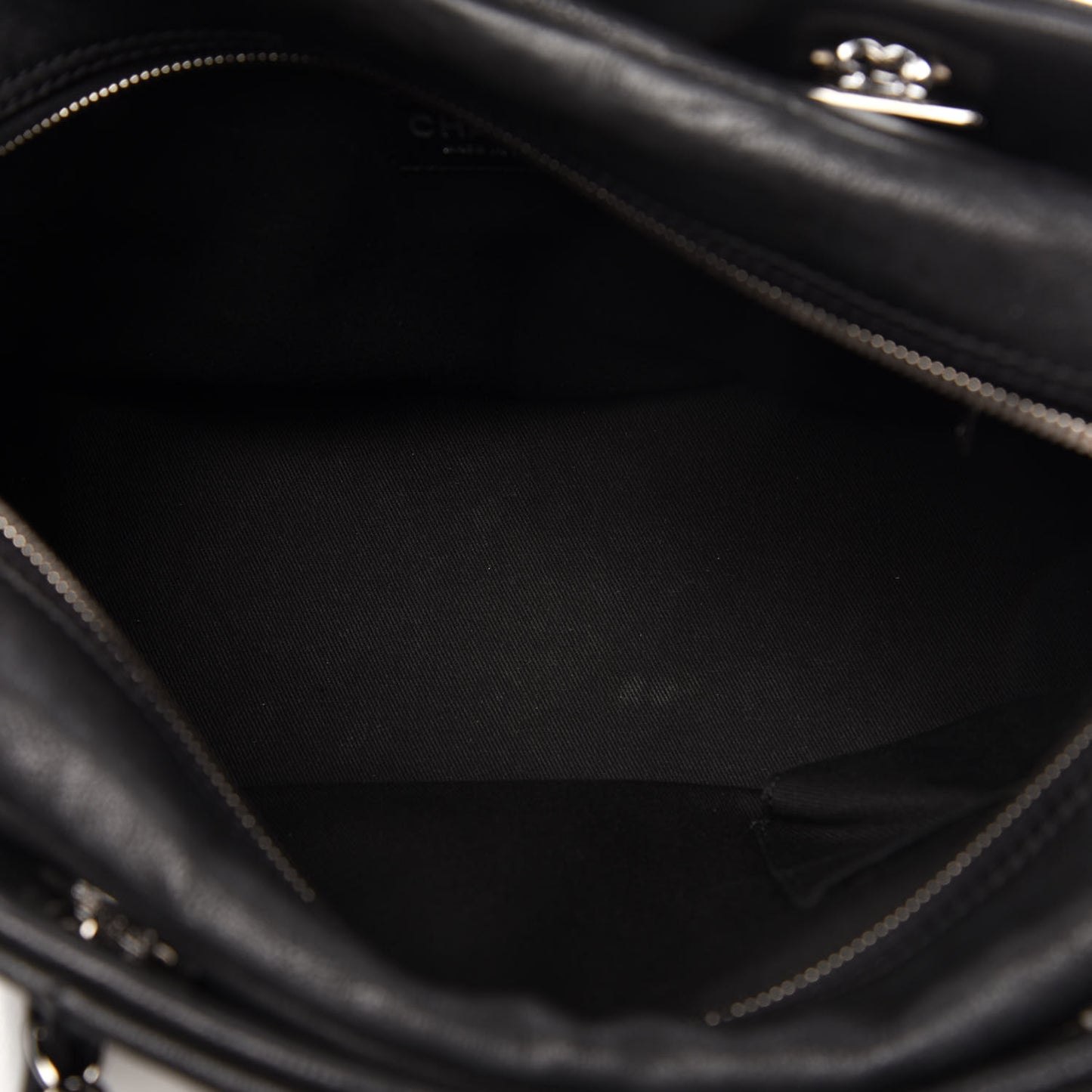 Calfskin Diamond Stitch Tote Black