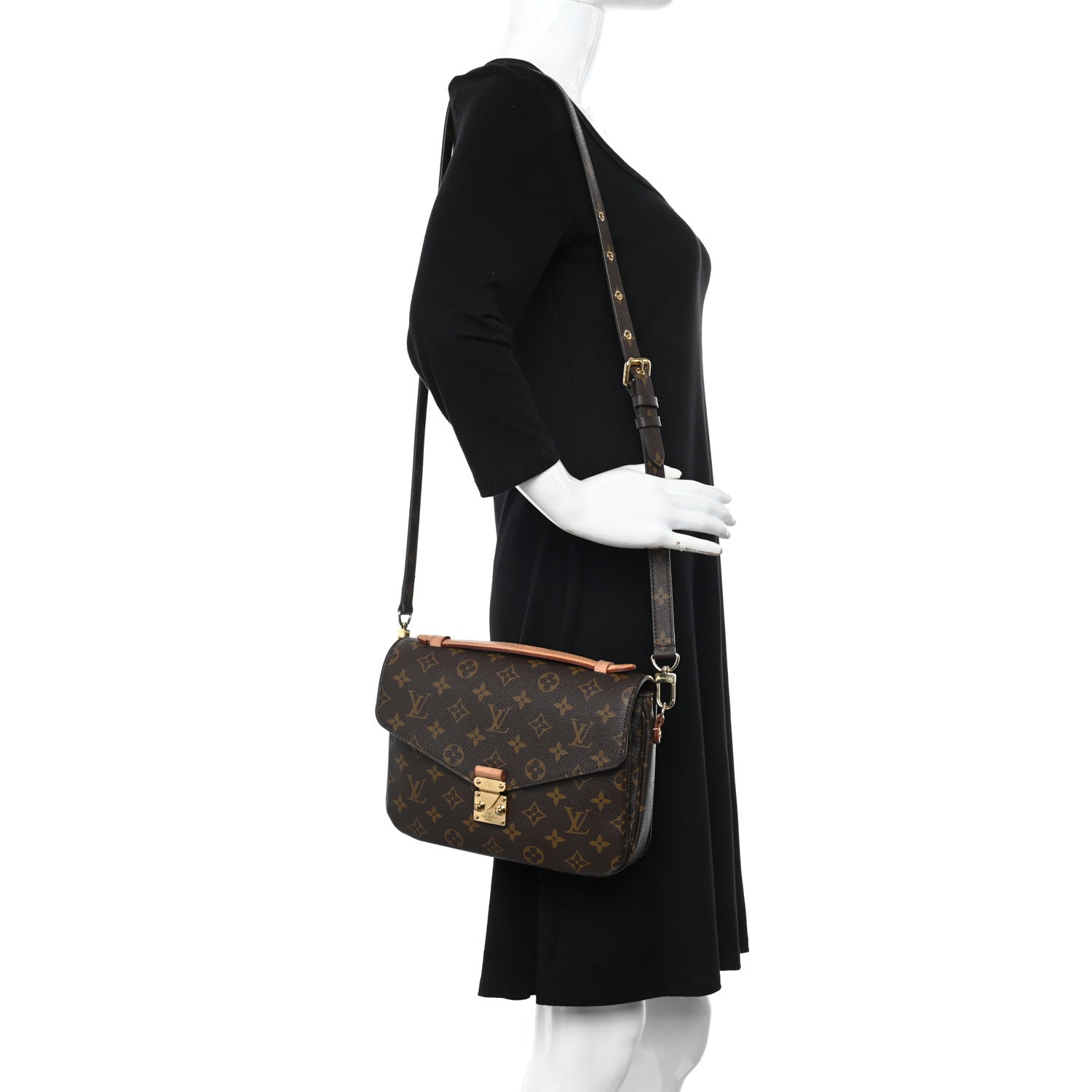 Louis Vuitton Monogram Pochette Metis 2 of 19