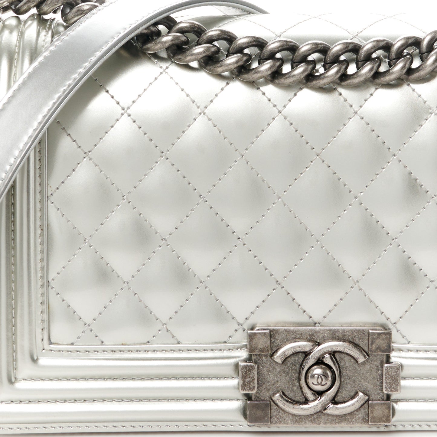 Metallic Patent Calfskin Quilted Medium Boy Flap Silver