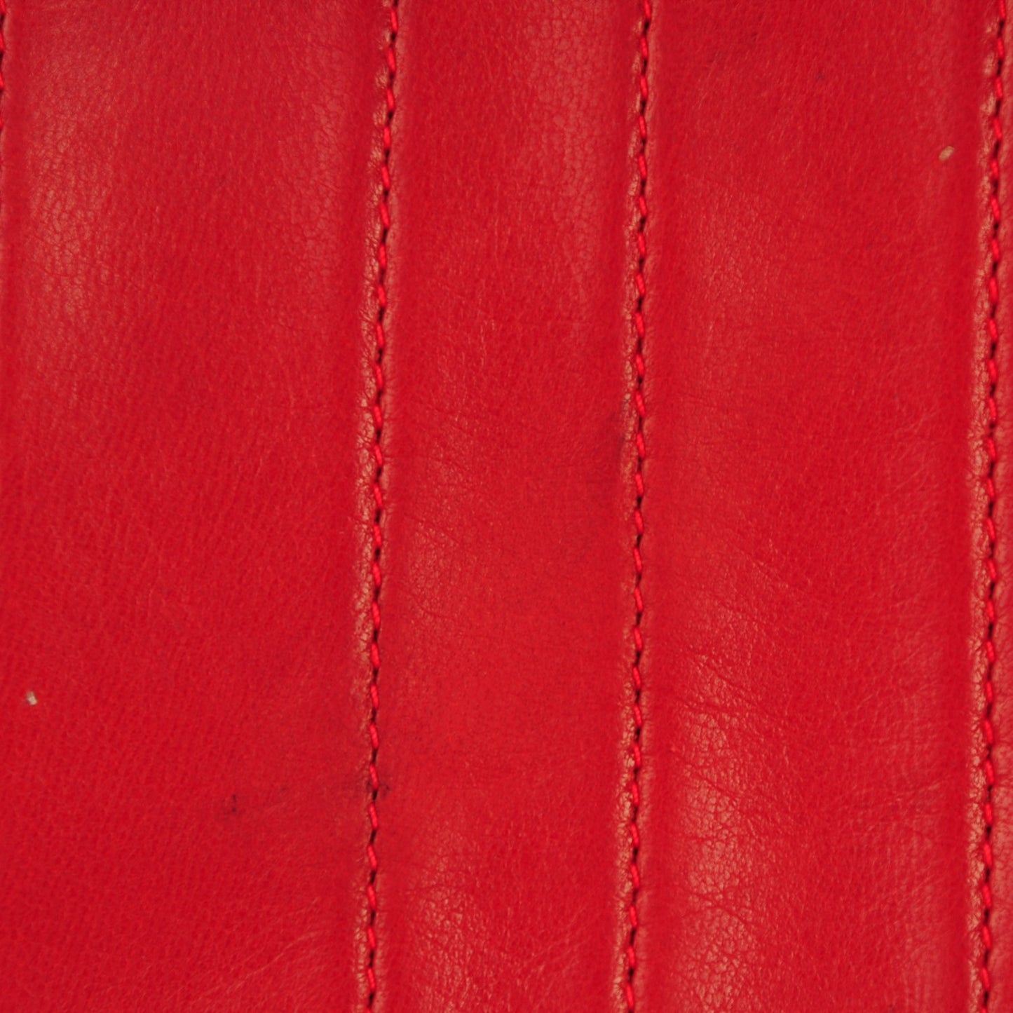 Lambskin Vertical Quilted Small Medallion Single Flap Red