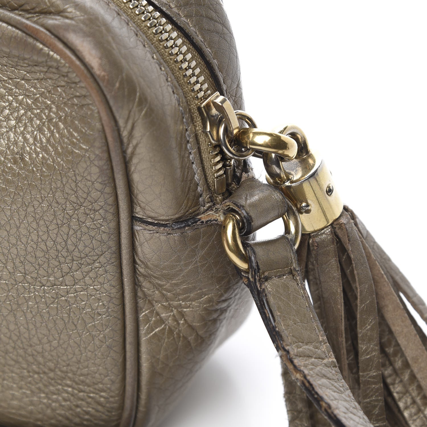 Gucci Metallic Pebbled Calfskin Small Soho Disco Bag Golden Beige 19 of 23