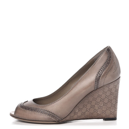 Gucci Saddle Soft Lux Tamponato MIcroguccissima Peep Toe Wedges 38.5 New Fango 1 of 19