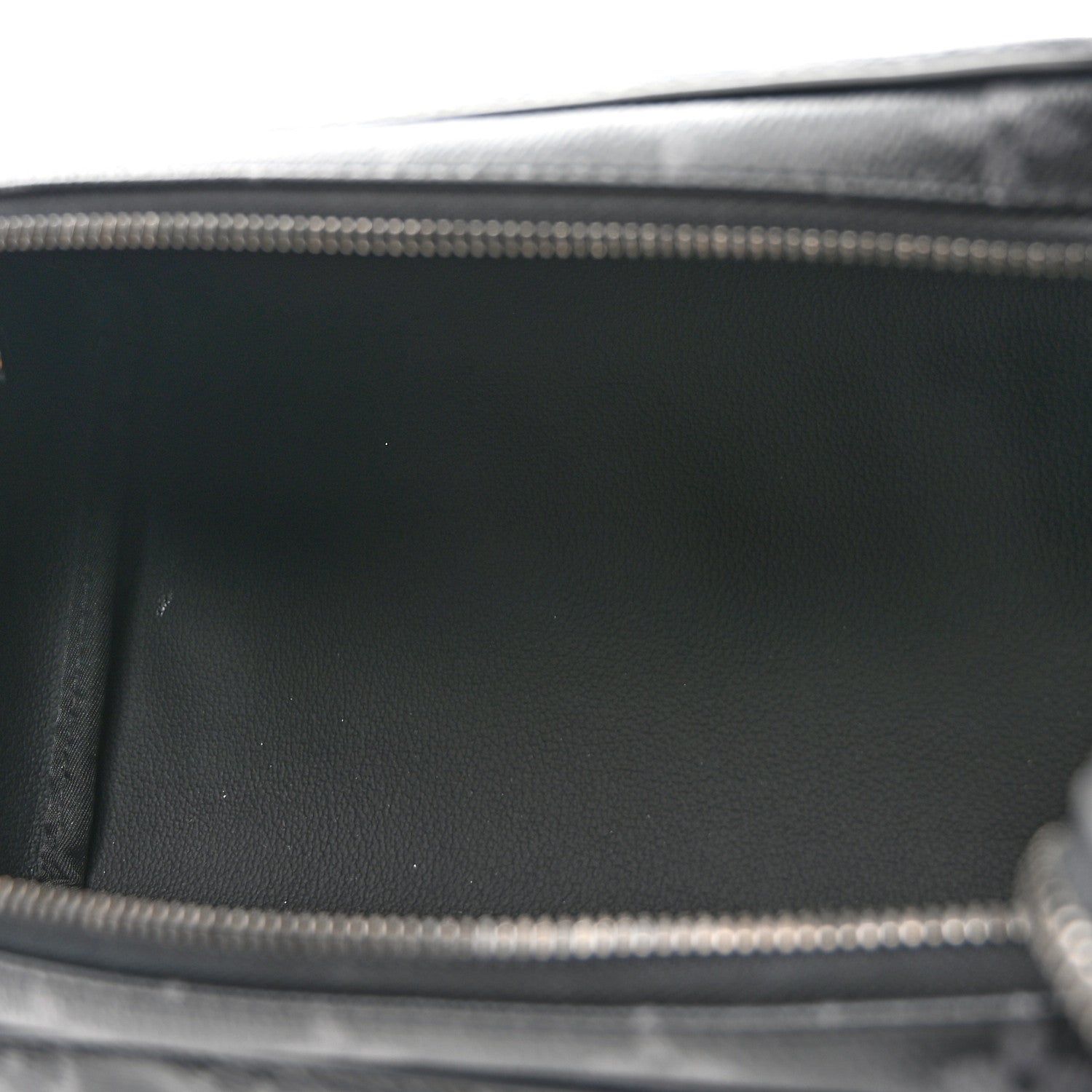 Louis Vuitton Monogram Eclipse Dopp Kit Toilet Pouch 5 of 7