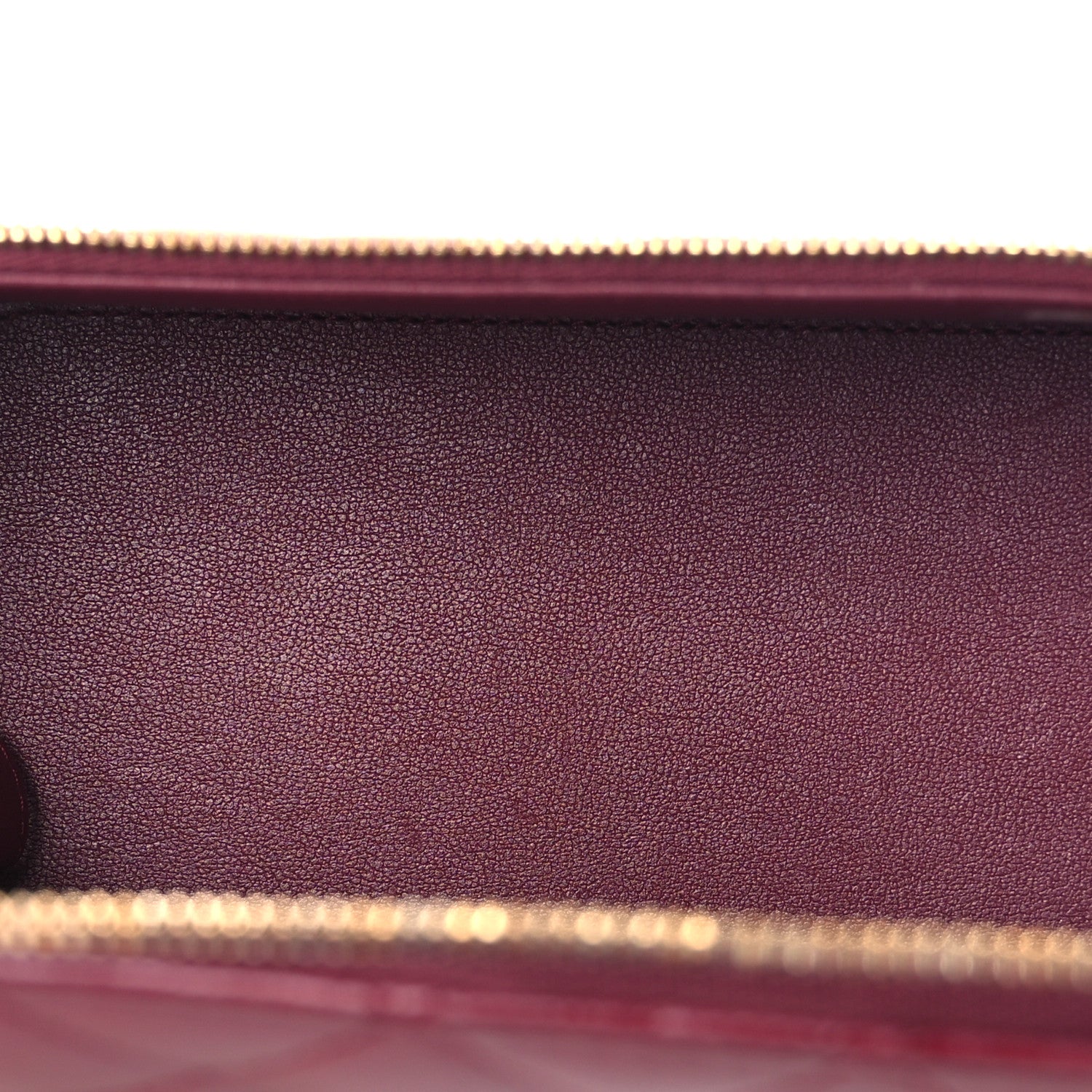 Chanel Lambskin Enamel Quilted Small Coco Hearts Vanity Case With Chain Burgundy 5 of 13