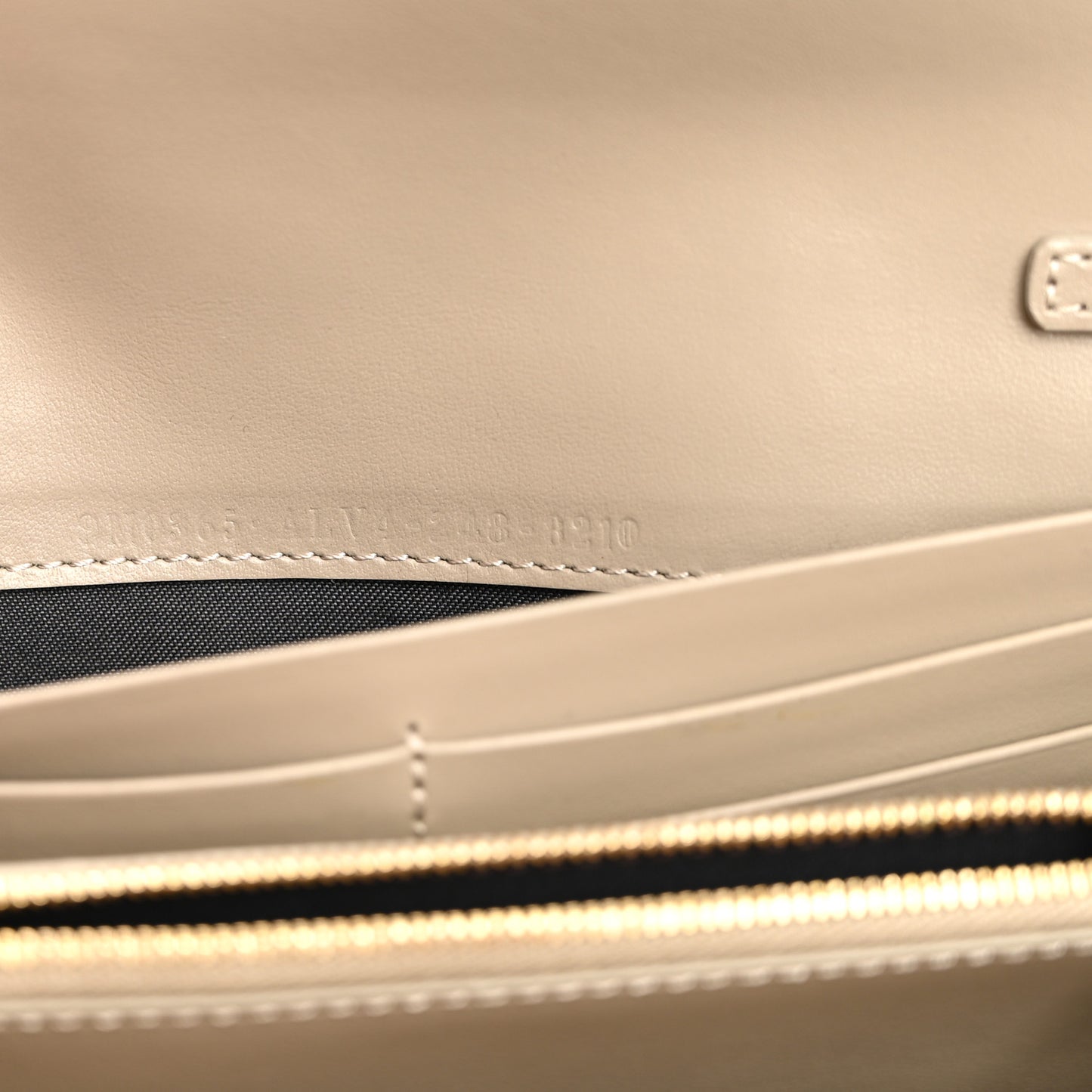 Vitello King Cruise FF Diamonds Continental Envelope Wallet On Chain Gianduia